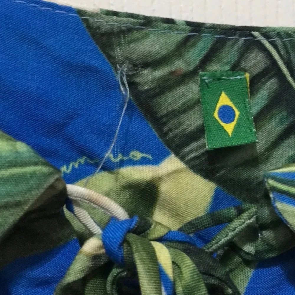 FARM Rio Blue and Green Floral Crop Top - Picture 8 of 9